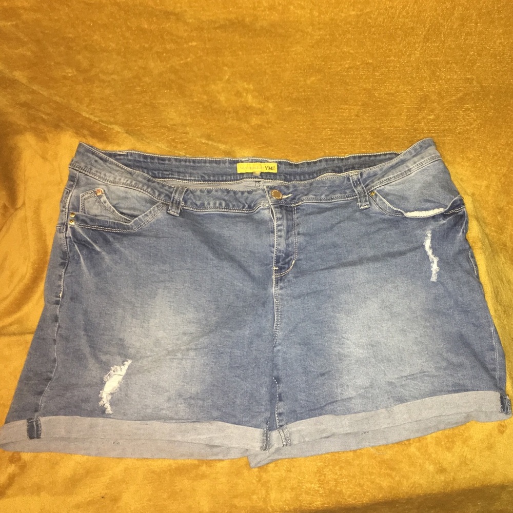 YMI size 24 wanna Betta butt? Denim shorts